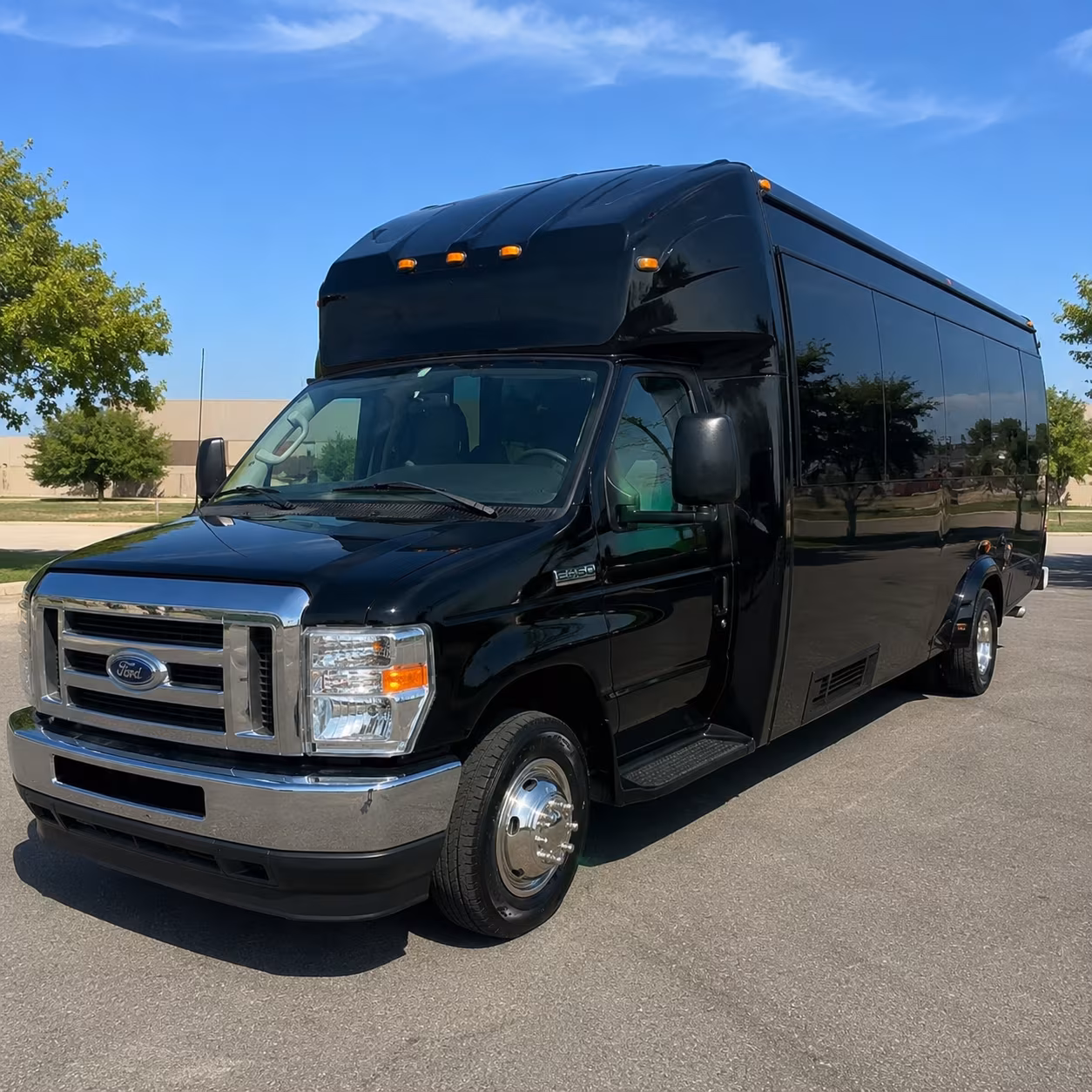 Renton Winery Tour & Pub Crawl Transportation party bus exterior