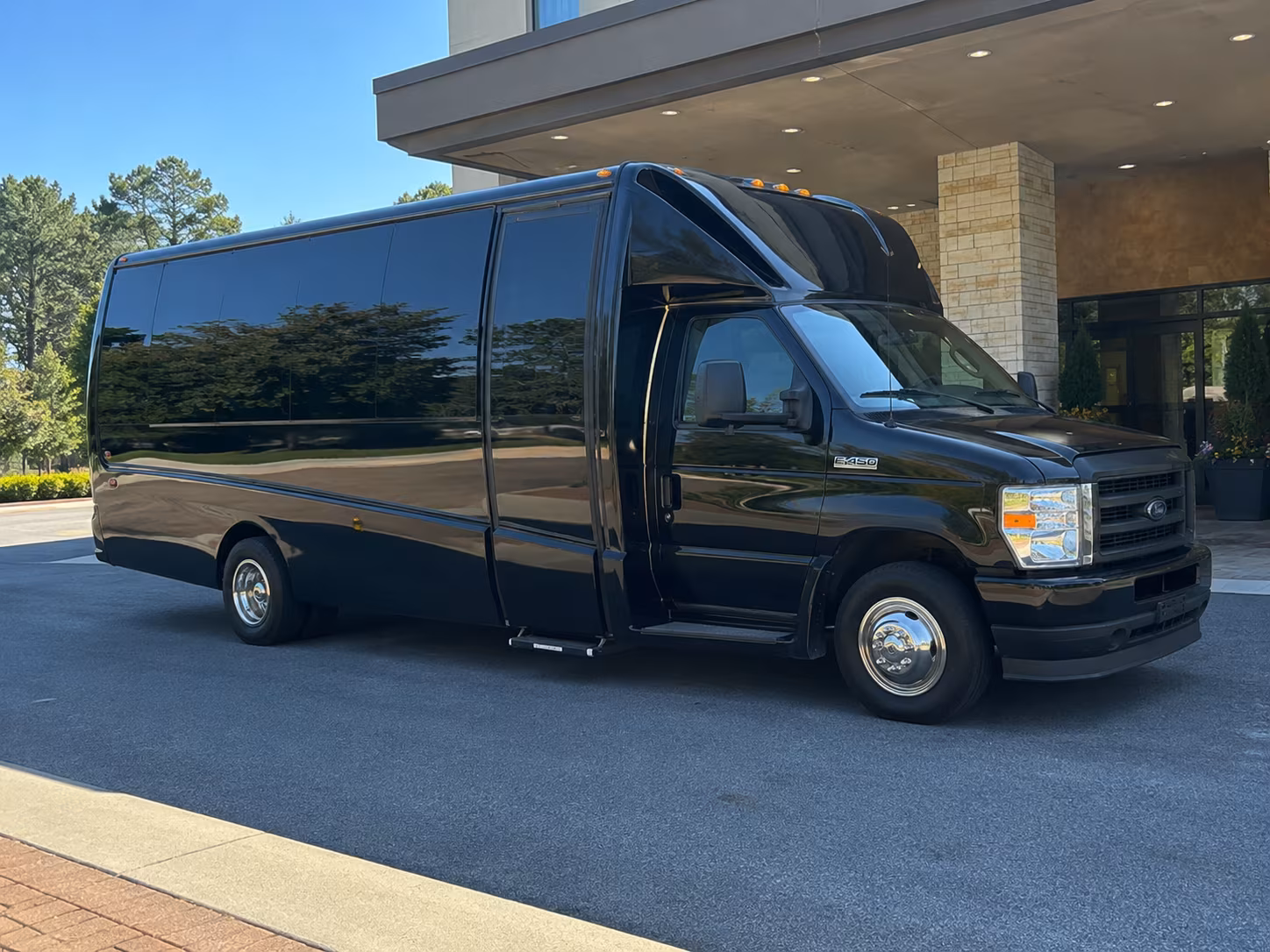 Seattle Airport Shuttles & Transportation